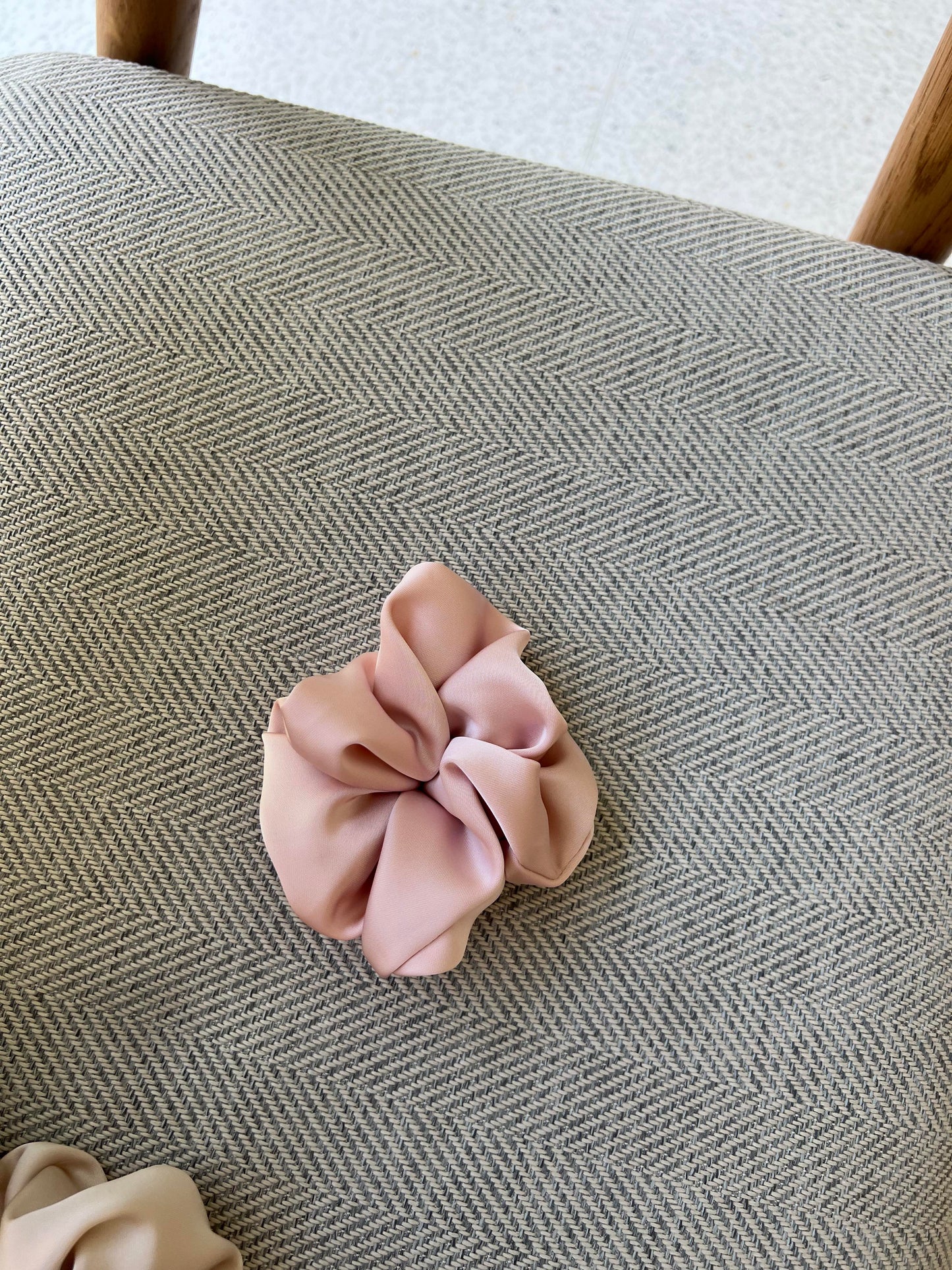 Denightnight Premium Satin Scrunchies